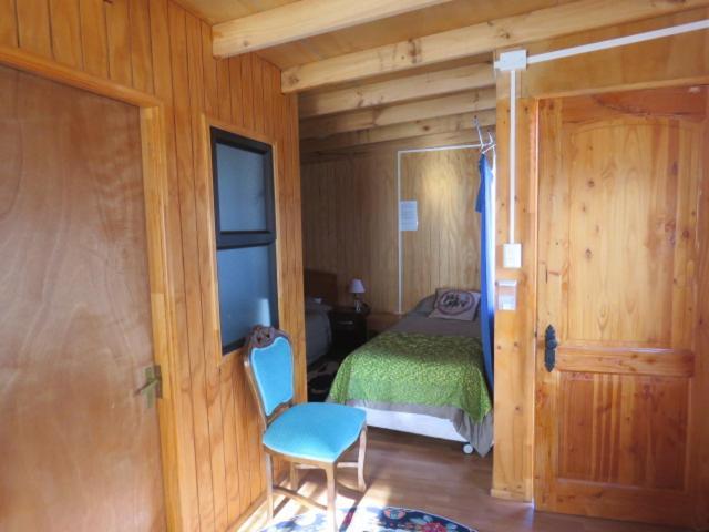 Hostal Y Cabanas Peumayen Puerto Guadal Kültér fotó