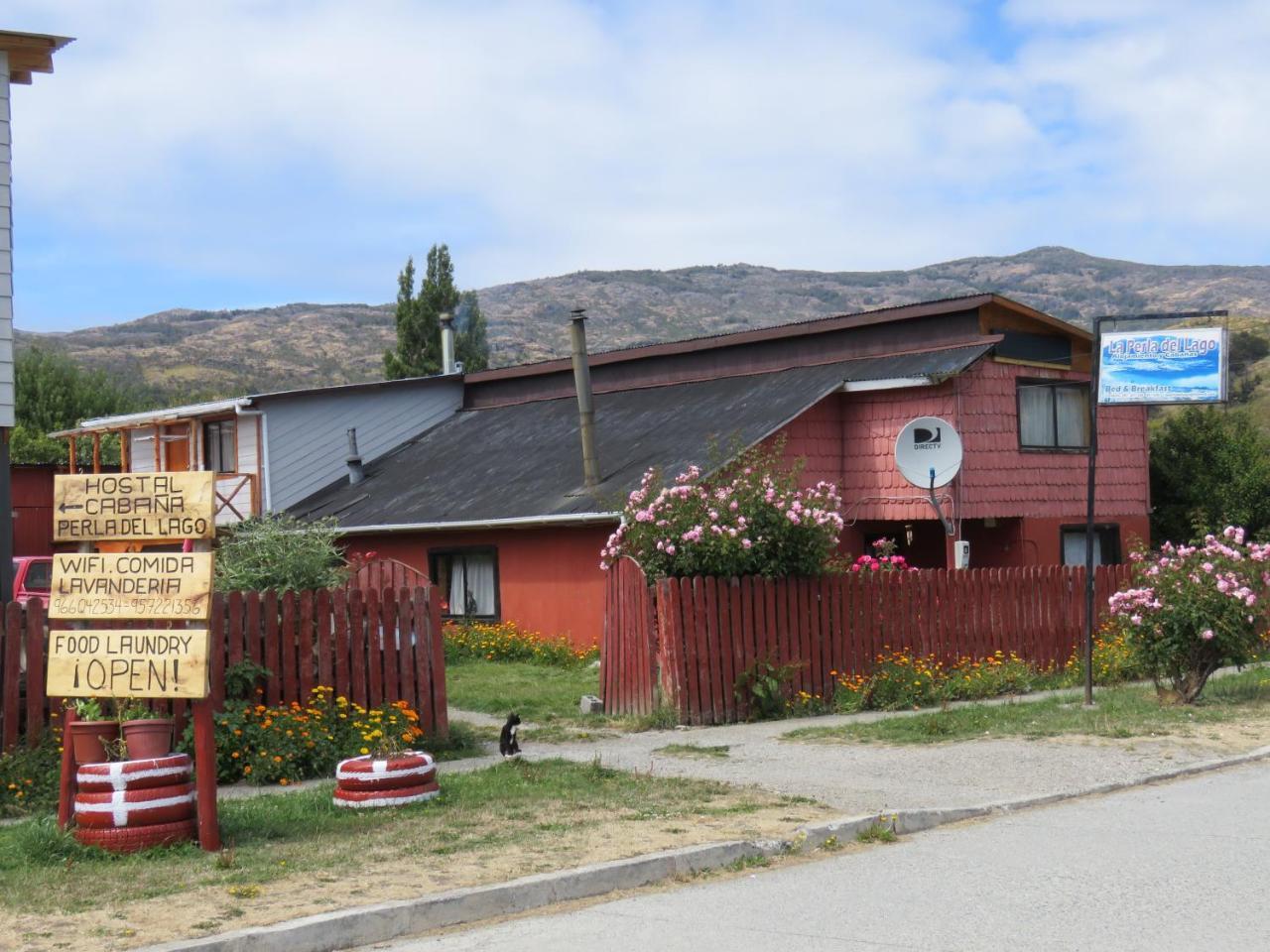 Hostal Y Cabanas Peumayen Puerto Guadal Kültér fotó