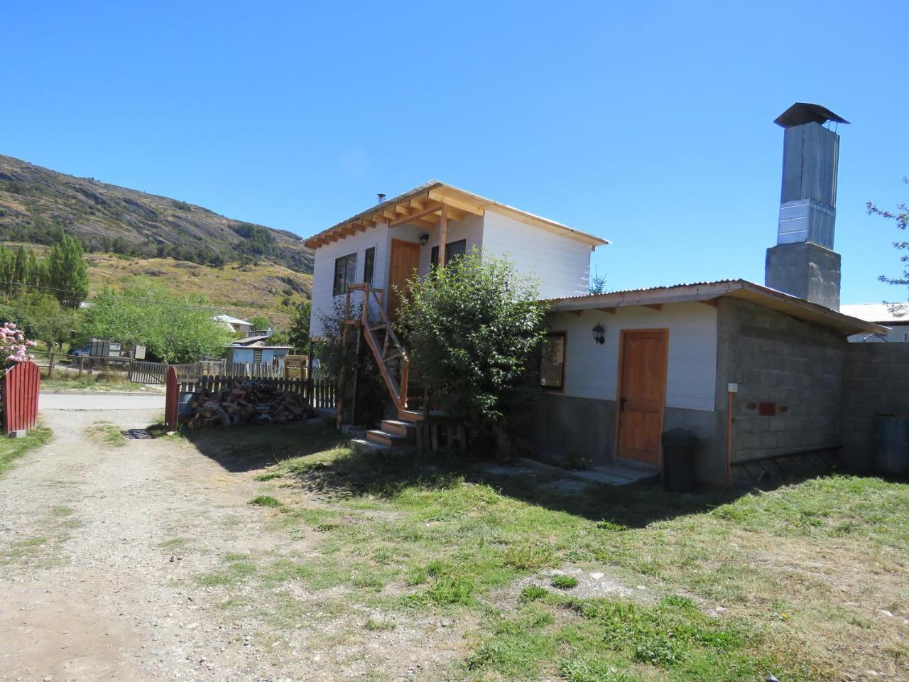 Hostal Y Cabanas Peumayen Puerto Guadal Kültér fotó